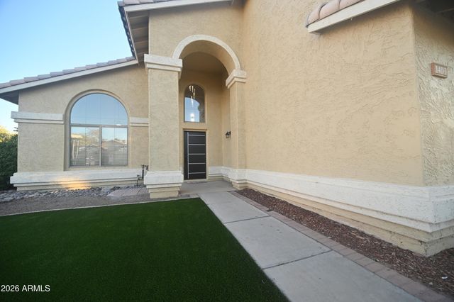 1403 W GOLDFINCH Way, Chandler, AZ 85286