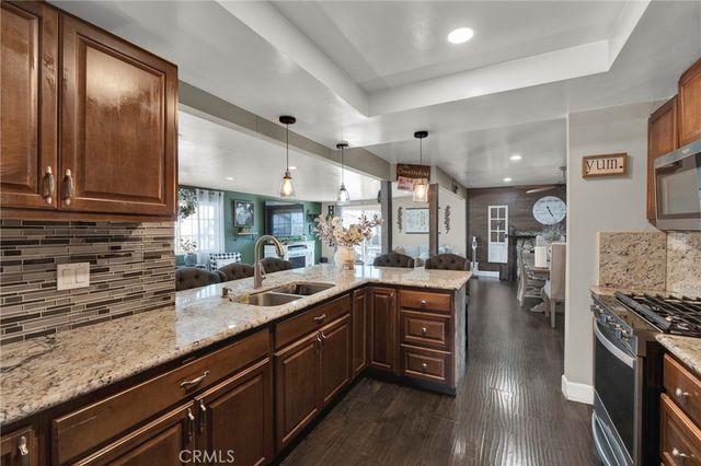 7620 Catawba Court, Fontana, CA 92336