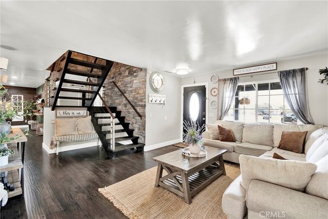 7620 Catawba Court, Fontana, CA 92336