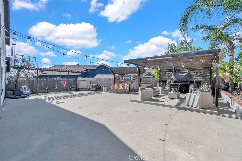 Image 46 of property listing at 7620 Catawba Court, Fontana, CA 92336