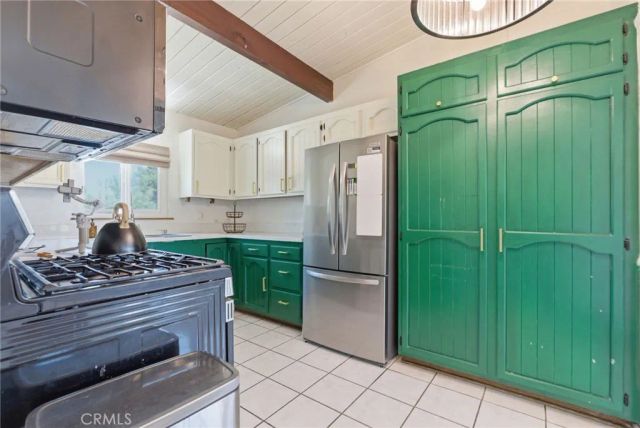 5923 N Edenfield, Azusa, CA 91702
