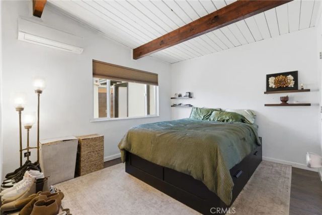 5923 N Edenfield, Azusa, CA 91702