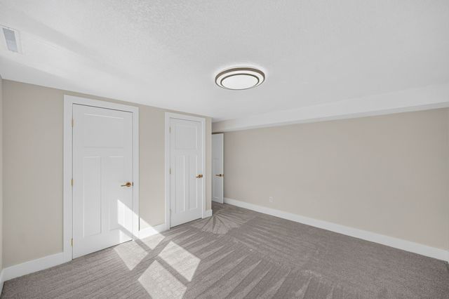 7037 Wilshire Boulevard, Windsor Heights, IA 50324