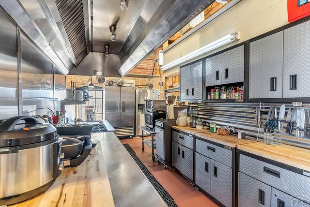 708 Fremont St, Penrose, CO 81240