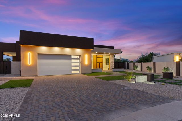 5923 E NORTH Lane, Paradise Valley, AZ 85253