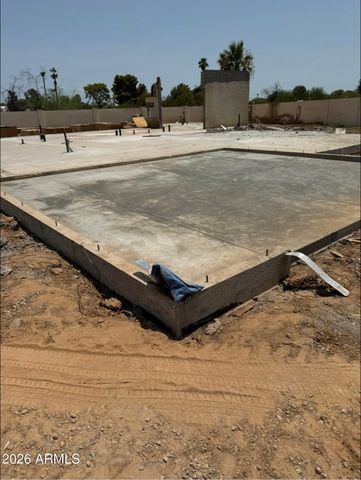 5923 E NORTH Lane, Paradise Valley, AZ 85253