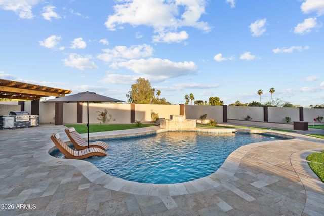 5923 E NORTH Lane, Paradise Valley, AZ 85253