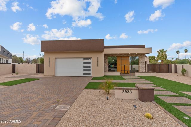 5923 E NORTH Lane, Paradise Valley, AZ 85253