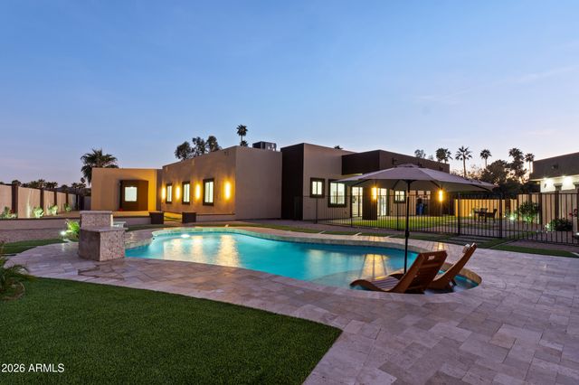 5923 E NORTH Lane, Paradise Valley, AZ 85253