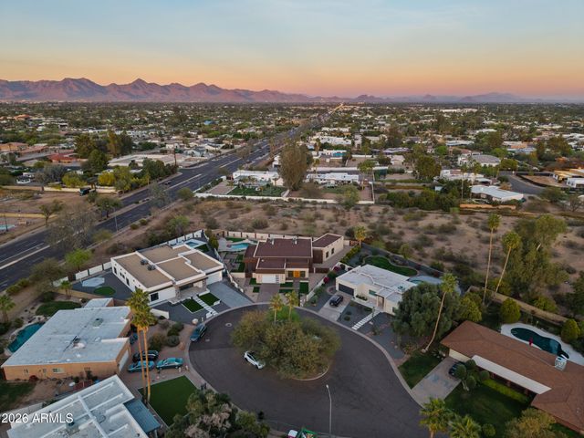 5923 E NORTH Lane, Paradise Valley, AZ 85253