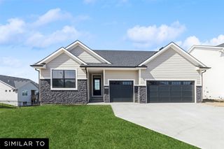 265 NW Labrador Drive, Waukee, IA 50263