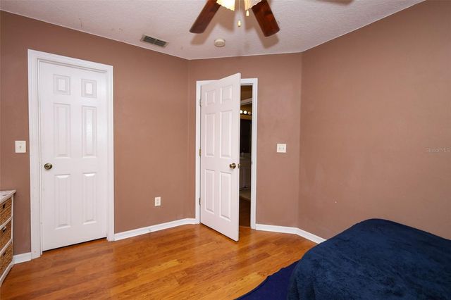 411 LYNN STREET, Oviedo, FL 32765