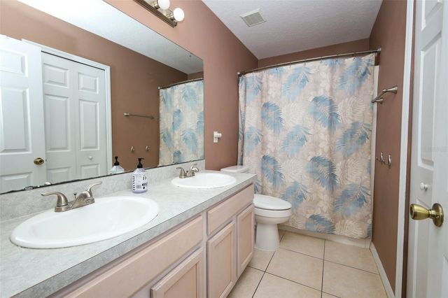 411 LYNN STREET, Oviedo, FL 32765