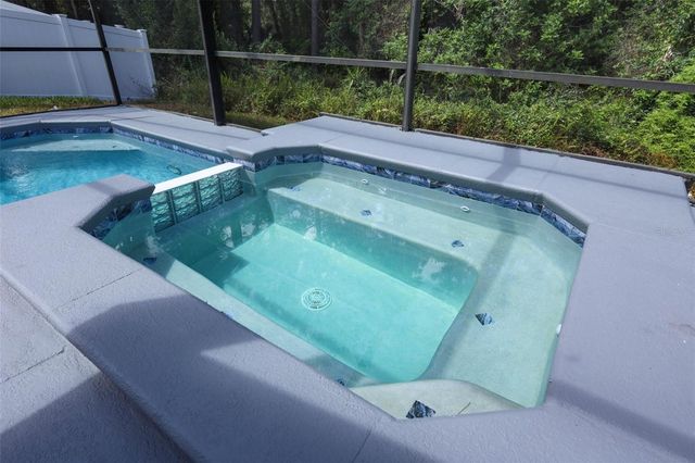 411 LYNN STREET, Oviedo, FL 32765