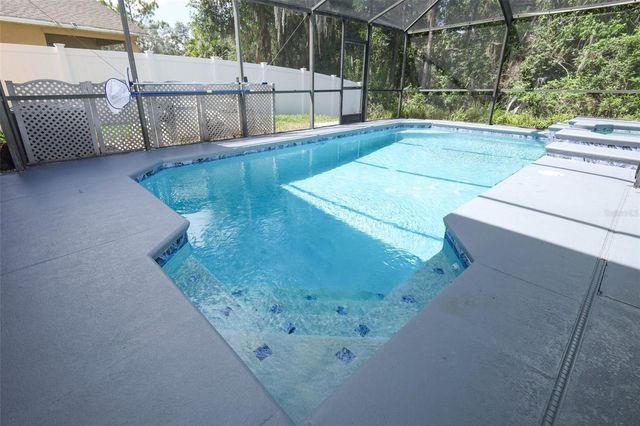411 LYNN STREET, Oviedo, FL 32765