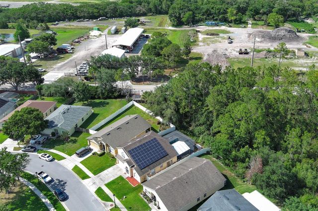 411 LYNN STREET, Oviedo, FL 32765