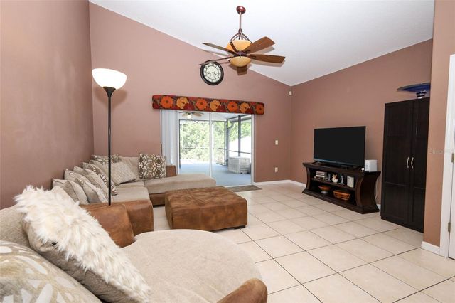 411 LYNN STREET, Oviedo, FL 32765