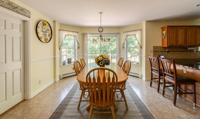 65 Marges Way, Hopewell Junction, NY 12533