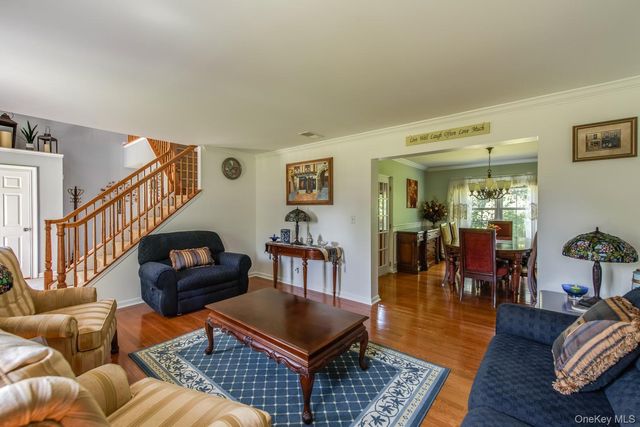 65 Marges Way, Hopewell Junction, NY 12533