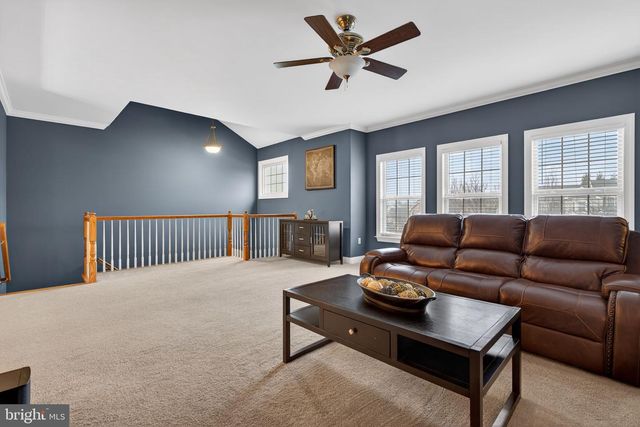 1905 ROXBURY CT, Mechanicsburg, PA 17055