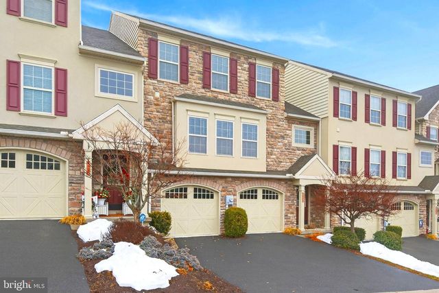 1905 ROXBURY CT, Mechanicsburg, PA 17055