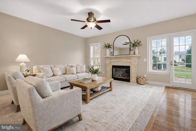 1905 ROXBURY CT, Mechanicsburg, PA 17055