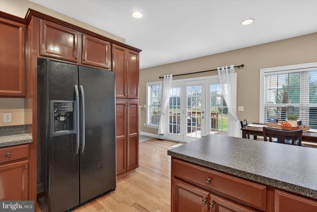 1905 ROXBURY CT, Mechanicsburg, PA 17055