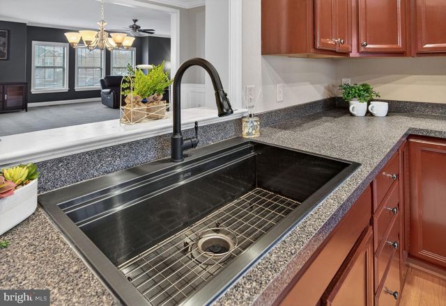 1905 ROXBURY CT, Mechanicsburg, PA 17055