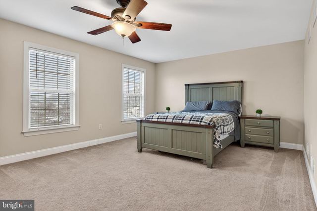 1905 ROXBURY CT, Mechanicsburg, PA 17055