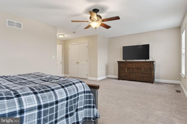 1905 ROXBURY CT, Mechanicsburg, PA 17055