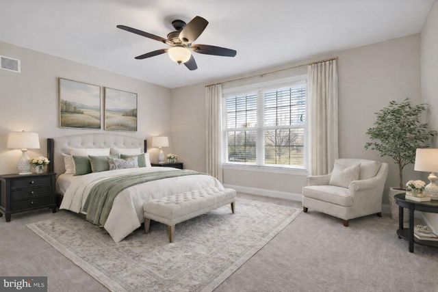 1905 ROXBURY CT, Mechanicsburg, PA 17055