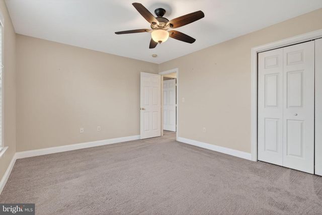 1905 ROXBURY CT, Mechanicsburg, PA 17055