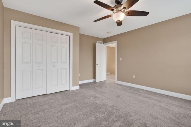 1905 ROXBURY CT, Mechanicsburg, PA 17055