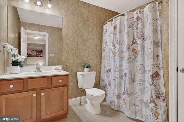 1905 ROXBURY CT, Mechanicsburg, PA 17055