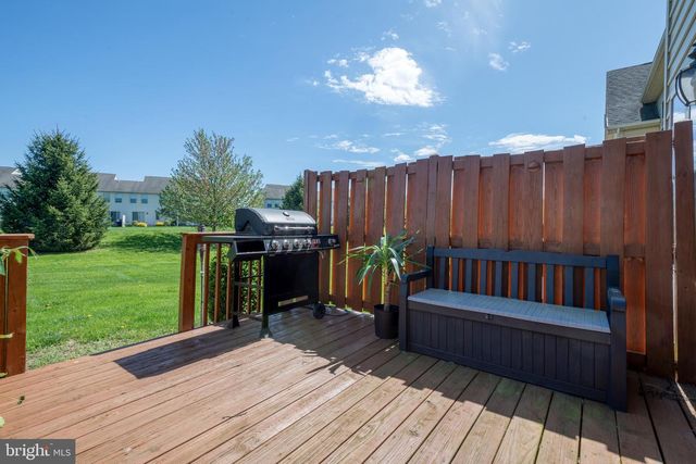 1905 ROXBURY CT, Mechanicsburg, PA 17055