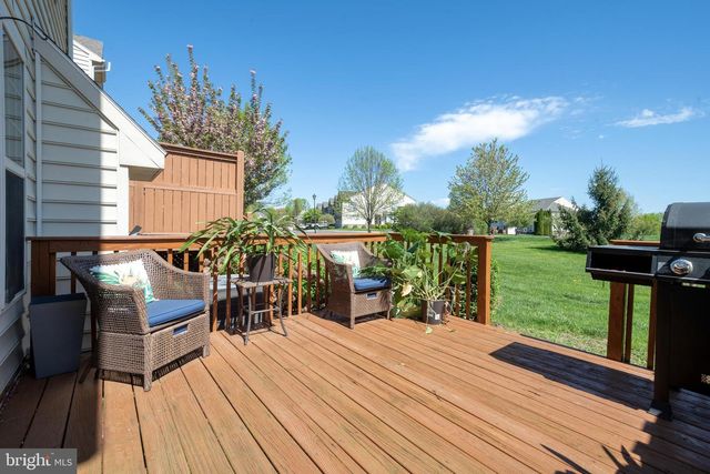 1905 ROXBURY CT, Mechanicsburg, PA 17055