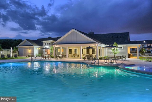 1905 ROXBURY CT, Mechanicsburg, PA 17055