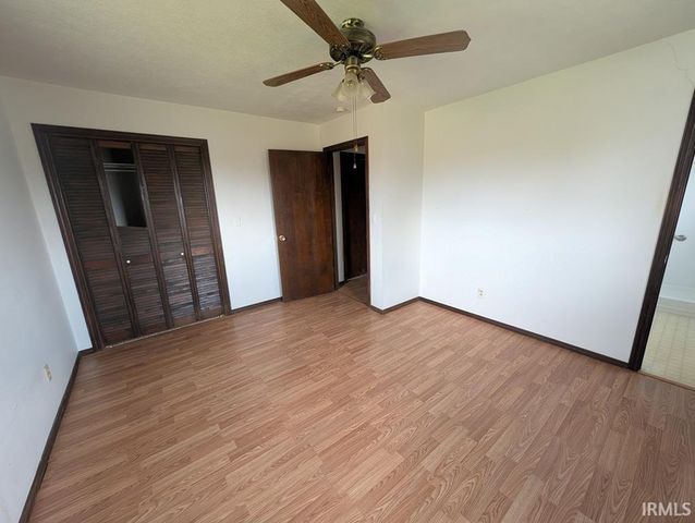 399 E Wilson Road, Bloomfield, IN 47424