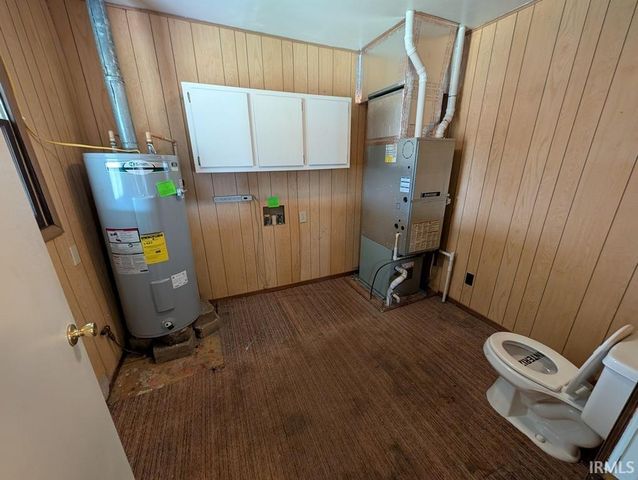 399 E Wilson Road, Bloomfield, IN 47424