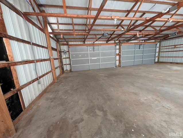 399 E Wilson Road, Bloomfield, IN 47424