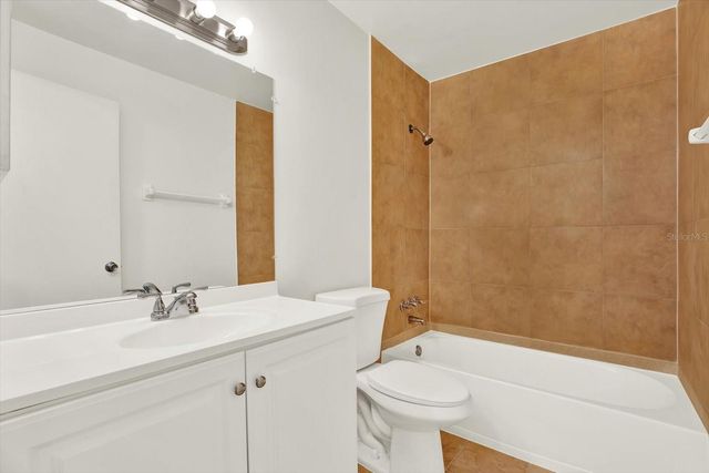 9130 TUDOR DRIVE M105, Tampa, FL 33615