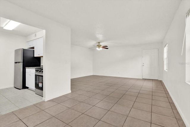 9130 TUDOR DRIVE M105, Tampa, FL 33615