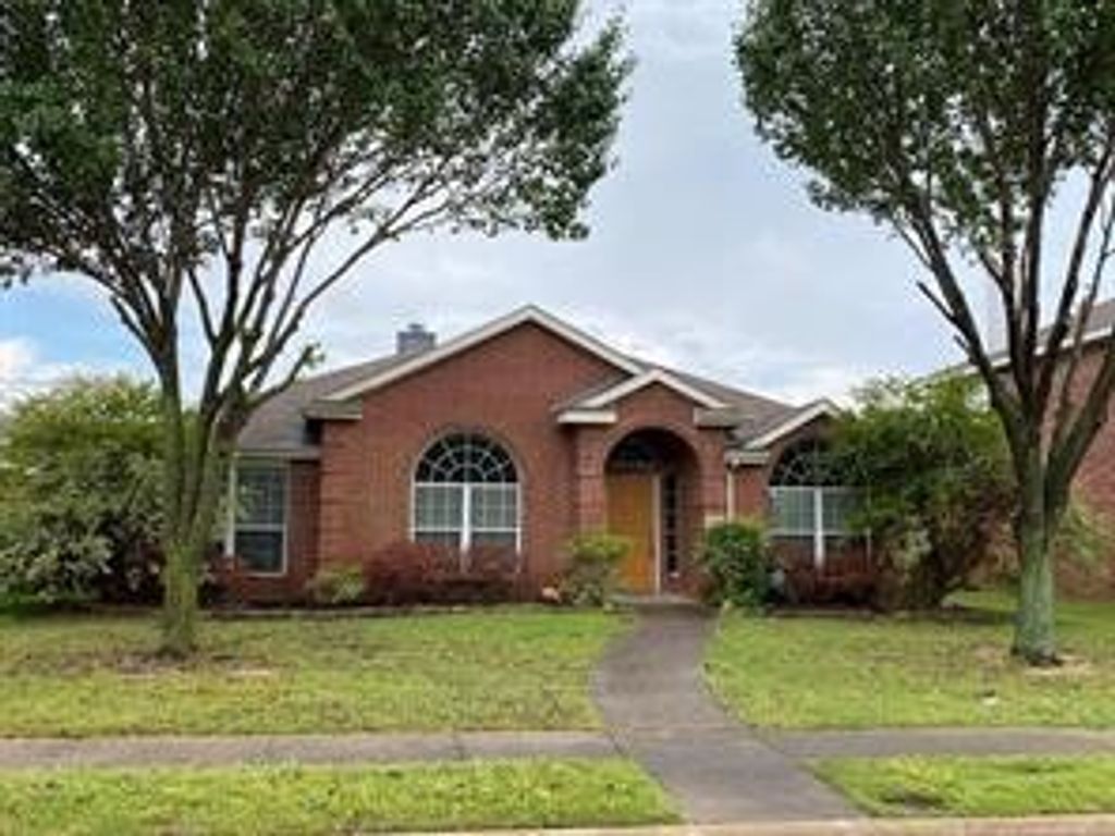 1520 Summerfield Drive, Allen, TX 75002