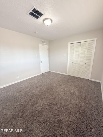 8408 Edgemere Boulevard, El Paso, TX 79925