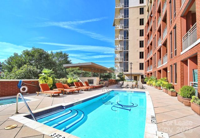 701 Royal Court, Charlotte, NC 28202