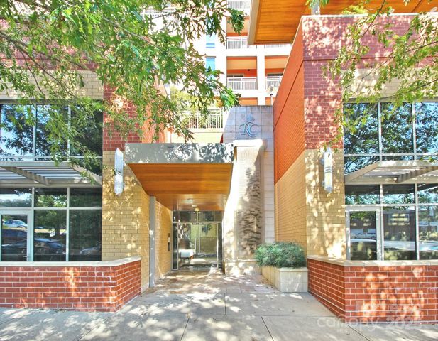 701 Royal Court, Charlotte, NC 28202