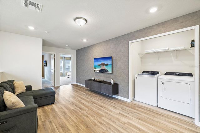 1277 BLUE ISLAND DRIVE, Clermont, FL 34714