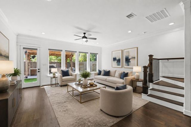 1128 Malone Street, Houston, TX 77007