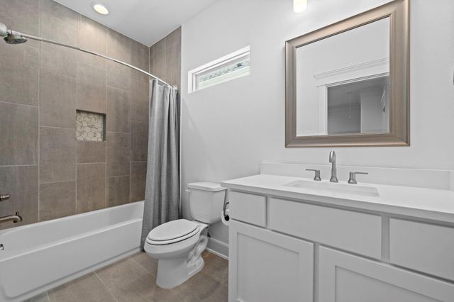 1128 Malone Street, Houston, TX 77007