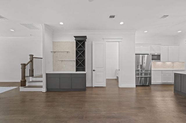 1128 Malone Street, Houston, TX 77007